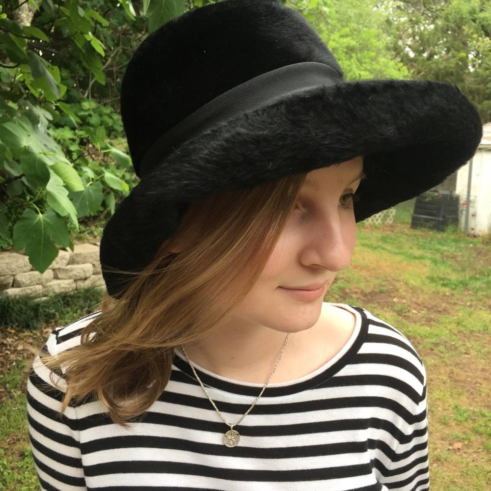 Vintage Ann Marie Hat